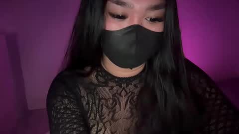 Snapshot of seductive_athenaxx chatting on 11.21.25 Athena online show from 11.21.25