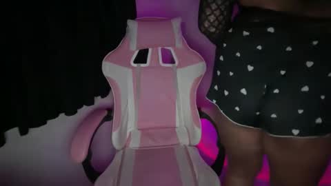 Athena online show from 04.17.26