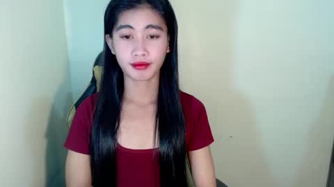 Snapshot of seductive_monicaxxx chatting on 02.14.25 NIK online show from 02.14.25