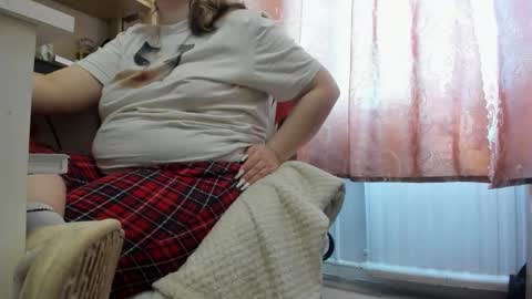 Snapshot of seductive_she_wolf chatting on 02.12.26 seductive_she_wolf online show from 02.12.26