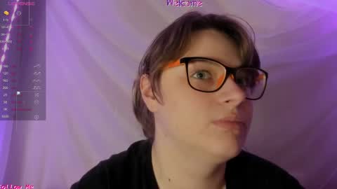 Snapshot of seductive_she_wolf chatting on 06.03.26 seductive_she_wolf online show from 06.03.26