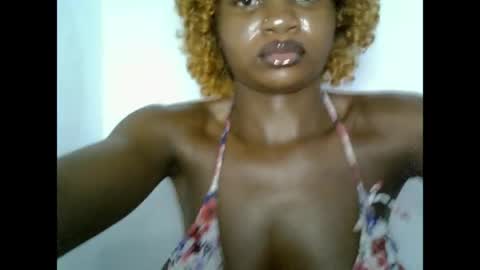 Snapshot of seductive_sugar247 chatting on 04.27.26 seductive_sugar247 online show from 04.27.26