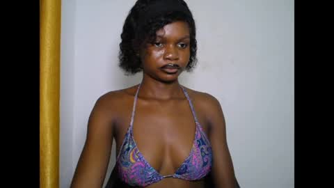 Snapshot of seductive_sugar247 chatting on 05.05.26 seductive_sugar247 online show from 05.05.26