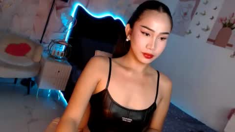 Vanessa online show from 11.17.25