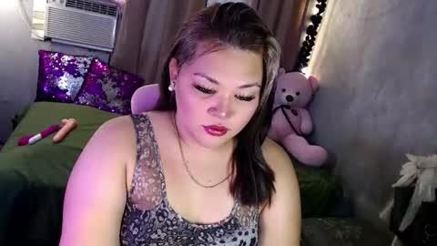 Snapshot of seductivecurvesxxx chatting on 03.21.26 Its me Jazzi online show from 03.21.26
