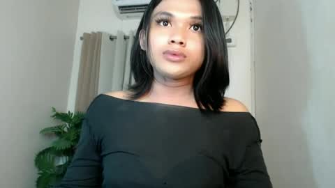 Snapshot of seductivedeluxe69 chatting on 06.10.26 Deluxe online show from 06.10.26