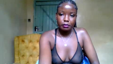 Seductress online show from 10.06.25