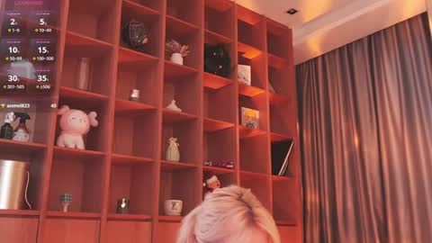 Snapshot of seduza_hyun chatting on 11.19.25 Chia online show from 11.19.25