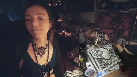 Lisa online show from 12.14.24