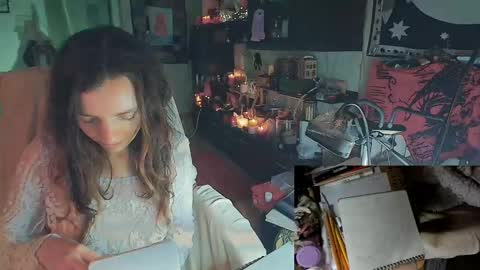 Lisa online show from 12.20.24