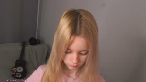 See Its honey bunny  im Lana online show from 06.20.26