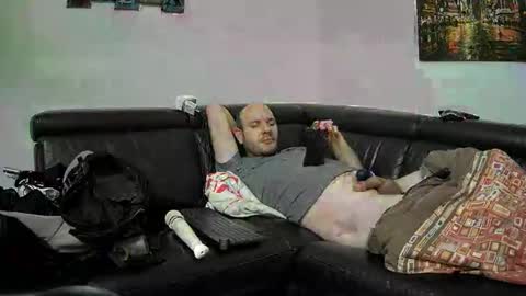 Sebastian online show from 12.14.24