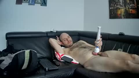 Sebastian online show from 12.14.24