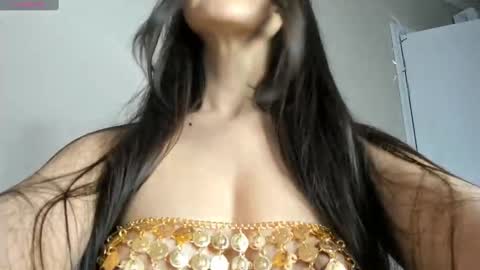 Akira Youri online show from 02.16.25