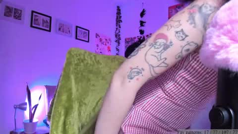Snapshot of segismunda chatting on 05.19.26 Luciana online show from 05.19.26