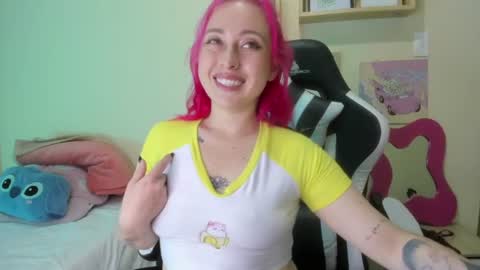 Yeyis  online show from 07.28.26