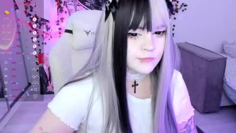 Selena  online show from 11.19.25