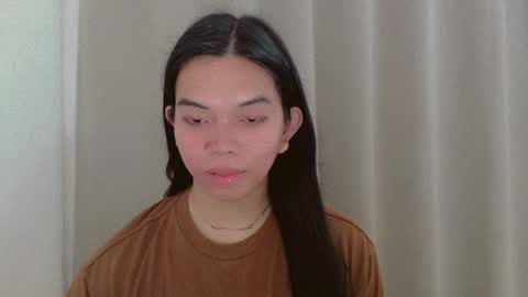 Snapshot of selena_fuckdoll chatting on 12.10.24 Selena online show from 12.10.24