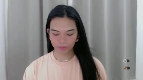 Snapshot of selena_fuckdoll chatting on 01.12.25 Selena online show from 01.12.25