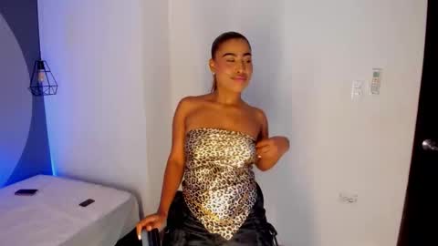 Selena online show from 10.09.25