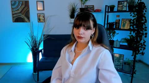 Snapshot of selenadearden chatting on 01.14.25 Selena ntmy online show from 01.14.25