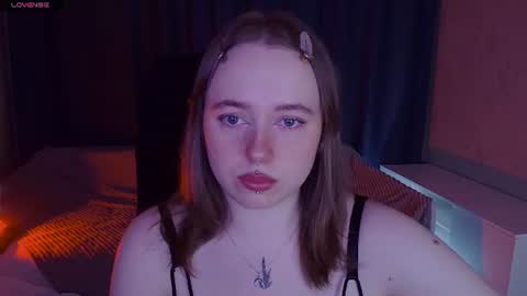 Snapshot of selenalily chatting on 07.19.26 Lilith online show from 07.19.26