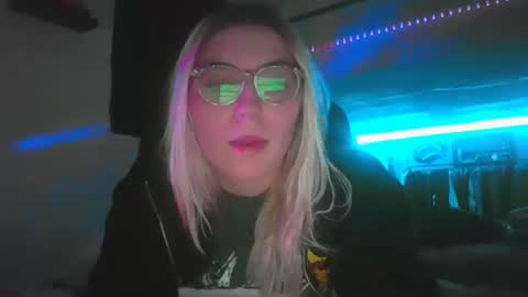 Selene online show from 01.07.25