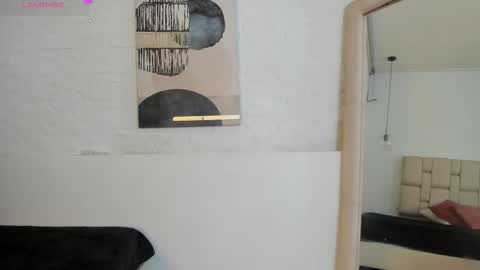 Snapshot of selenem_ chatting on 10.26.25 Selene online show from 10.26.25