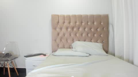 Selene online show from 09.29.25