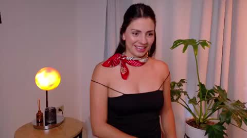Snapshot of selenenova chatting on 07.17.26 Selene Nova online show from 07.17.26