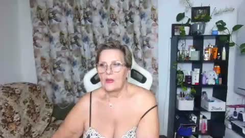 Selenna online show from 12.17.24