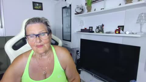 Selenna online show from 06.16.26