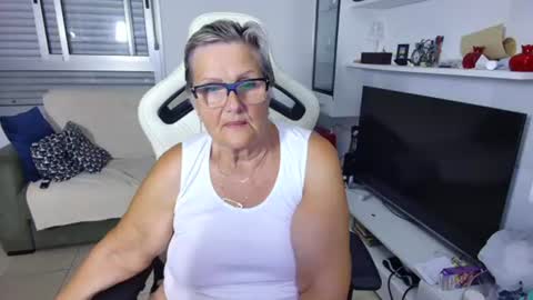 Selenna online show from 06.25.26