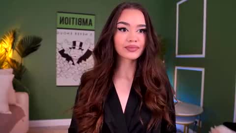 Snapshot of selennevoss chatting on 07.04.26 Selenne online show from 07.04.26