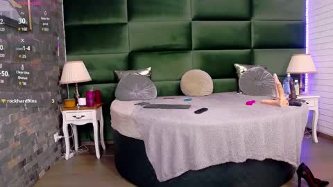 Selen online show from 02.27.25