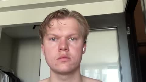 self_facial_lover online show from 04.04.26