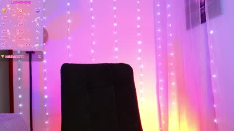 Snapshot of selikayle chatting on 06.19.26 Selen online show from 06.19.26