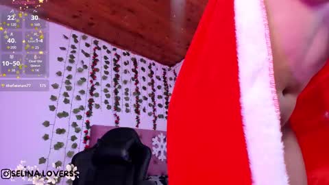 Snapshot of selina_lovers_ chatting on 12.05.25 Selina online show from 12.05.25