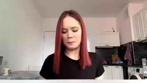 Lily online show from 04.23.26