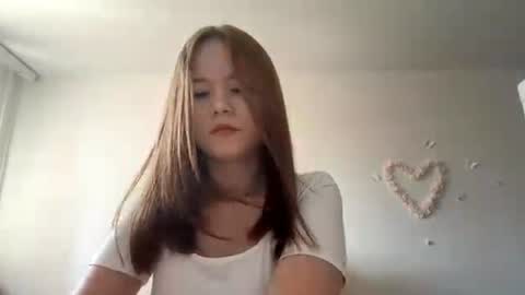 Snapshot of selmacalumag chatting on 07.26.26 Lily online show from 07.26.26
