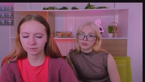 Snapshot of sendi_cais chatting on 10.16.25 Sendi online show from 10.16.25