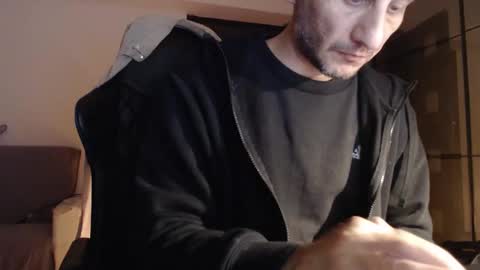 Snapshot of senorneby chatting on 11.24.25 senorneby online show from 11.24.25