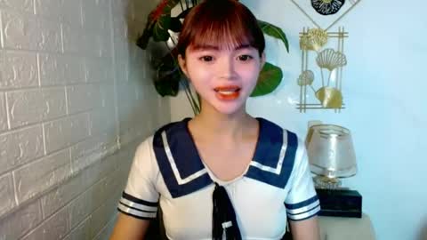 Snapshot of sensational_yeng chatting on 06.27.26 sensational_yeng online show from 06.27.26