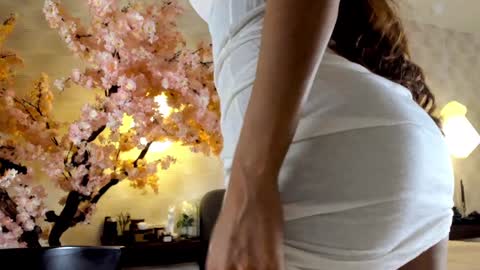 Snapshot of sensual_giaa chatting on 01.15.25 Gia online show from 01.15.25