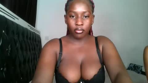 Snapshot of sensual_ria chatting on 05.31.26 sensual_ria online show from 05.31.26