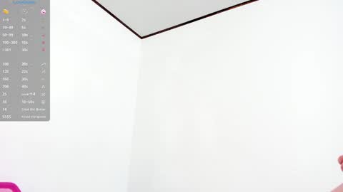 Snapshot of sensual_woman11 chatting on 10.07.25 MIA online show from 10.07.25