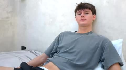 Cam online show from 10.08.25