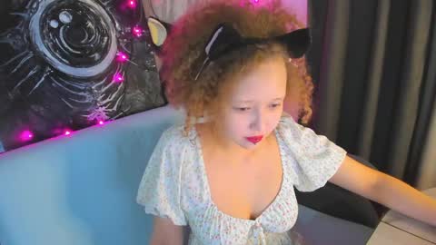 Snapshot of senya_sol chatting on 05.06.26 senya_sol online show from 05.06.26