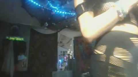 sequoia8888 online show from 09.10.25