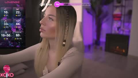 Snapshot of serenanoir chatting on 05.02.26 Serena online show from 05.02.26